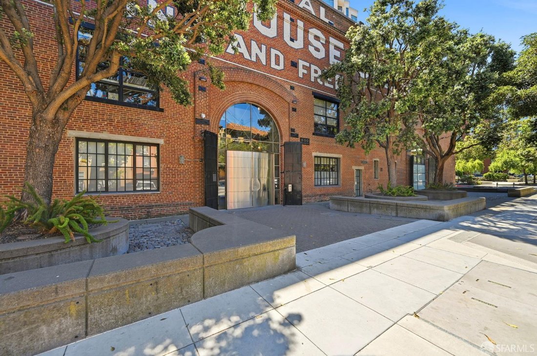 Condo in San Francisco, California, United States 3 - 18510819