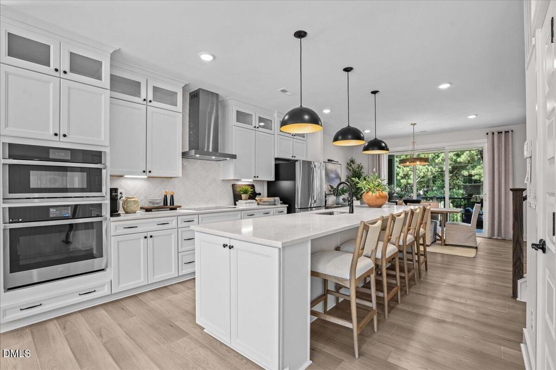 Townhouse in Raleigh, North Carolina, United States 2 - 18517576