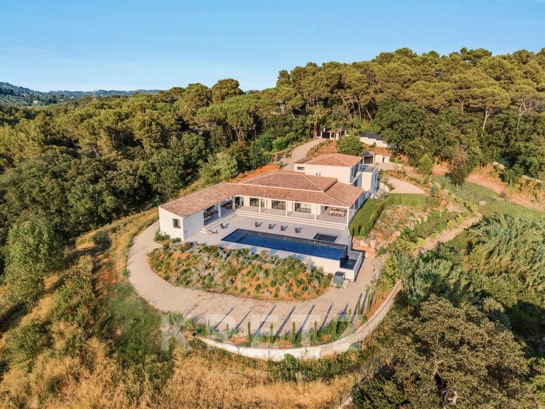 House in Mougins, Provence-Alpes-Côte d'Azur, France 4 - 18513523