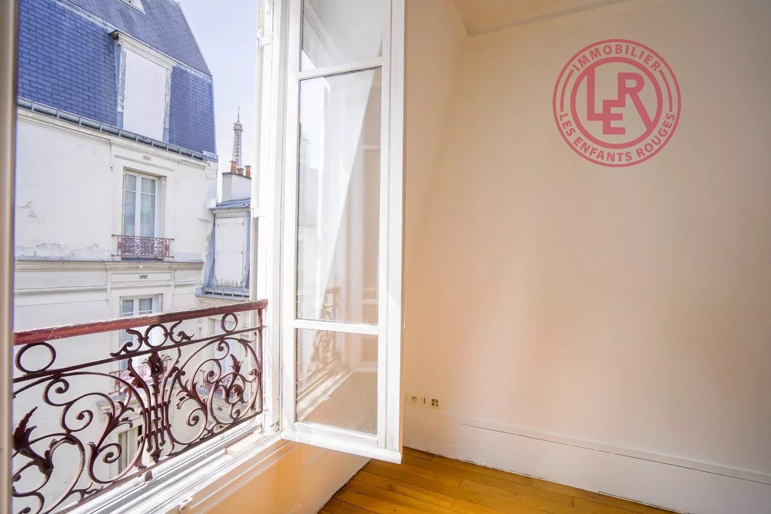 Apartment in Gros Caillou, Paris 7e Arrondissement, Paris 3 - 18510019