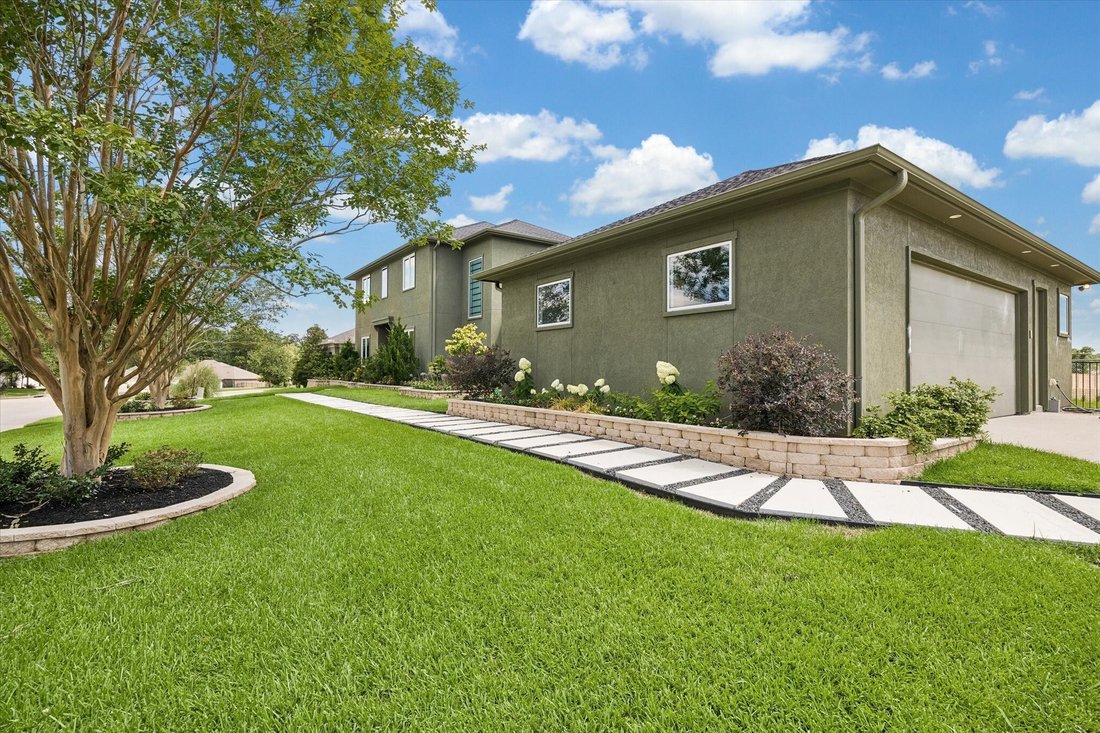 House in Conroe, Texas, United States 4 - 18510583