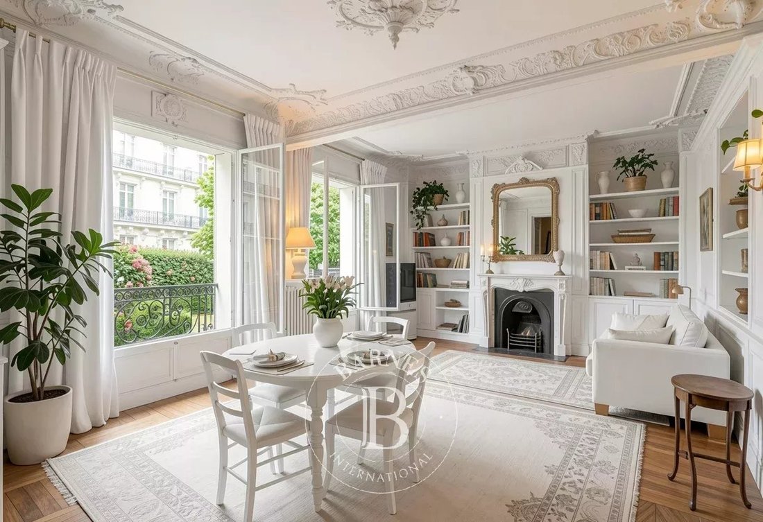 Apartment in Bois de Boulogne, Paris 16e Arrondissement, Paris 2 - 18517761