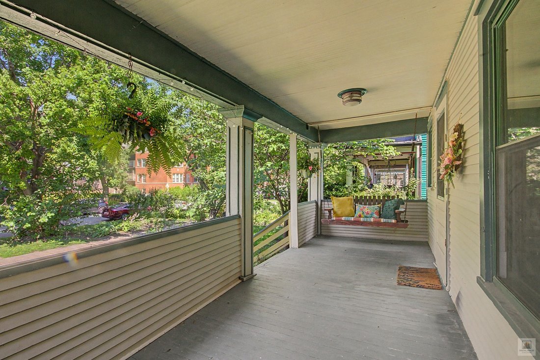 House in Oak Park, Illinois, United States 2 - 18518628