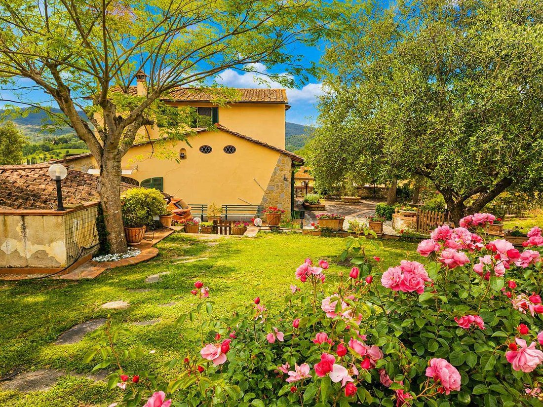 Villa in Center, Greve in Chianti, Tuscany 2 - 18512953