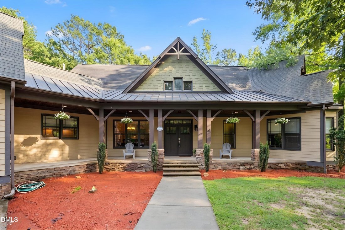 House in Archer Lodge, North Carolina, United States 1 - 18515530