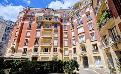Apartment in Odéon, Paris 6e Arrondissement, Paris 1