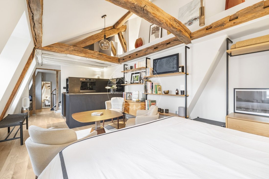 Apartment in Palais Royal, Paris 1er Arrondissement, Paris 4 - 18515448