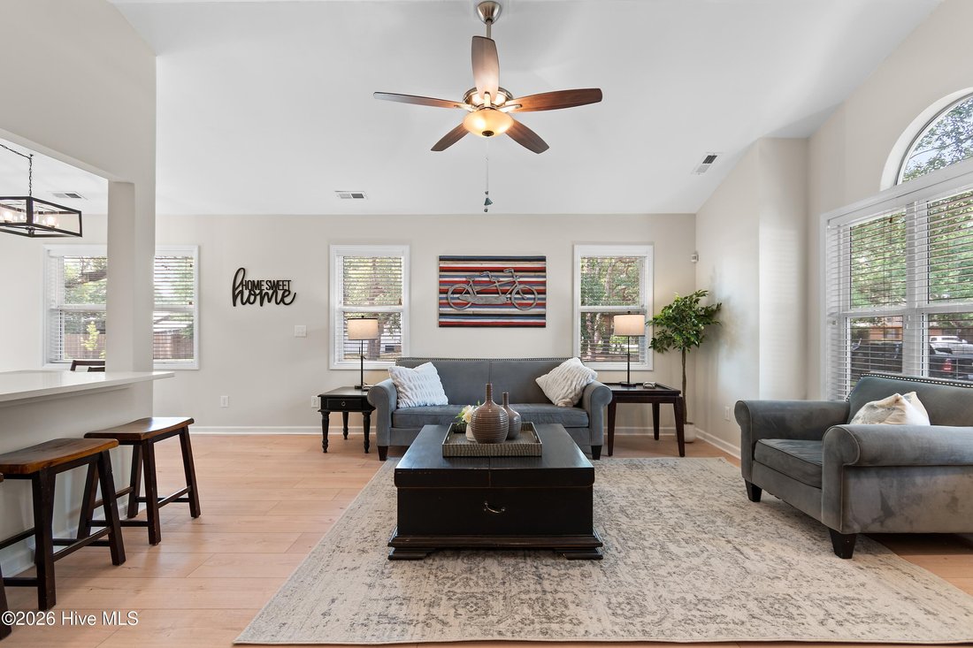 House in Oak Island, North Carolina, United States 4 - 18512201