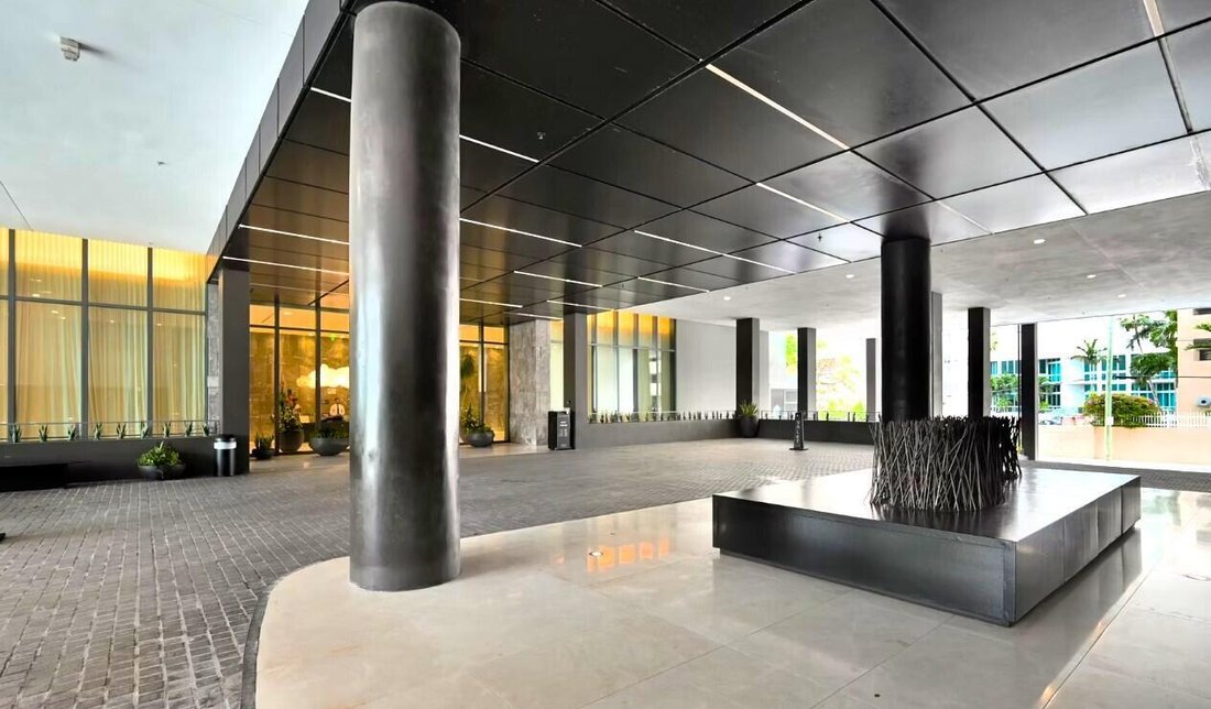 Condo in Miami, Florida, United States 5 - 18512006