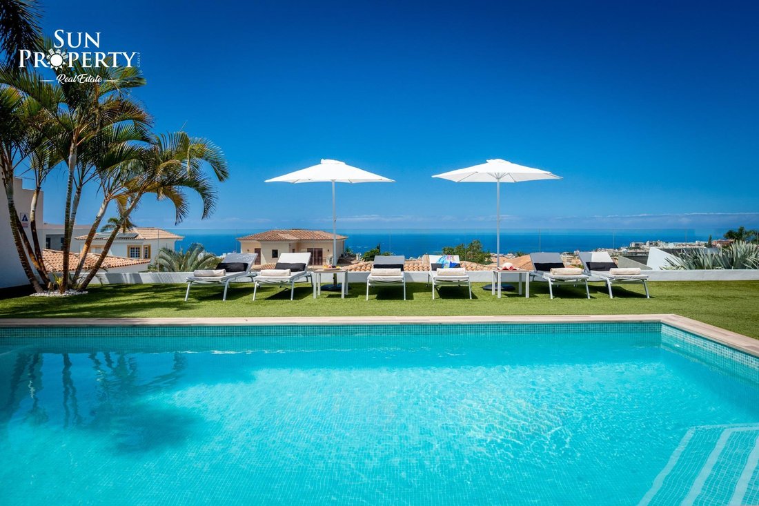Villa in Costa Adeje, Adeje, Canary Islands 5 - 18514935