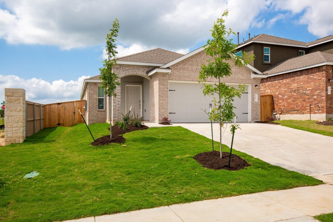 House in Bastrop, Texas, United States 1 - 18513458