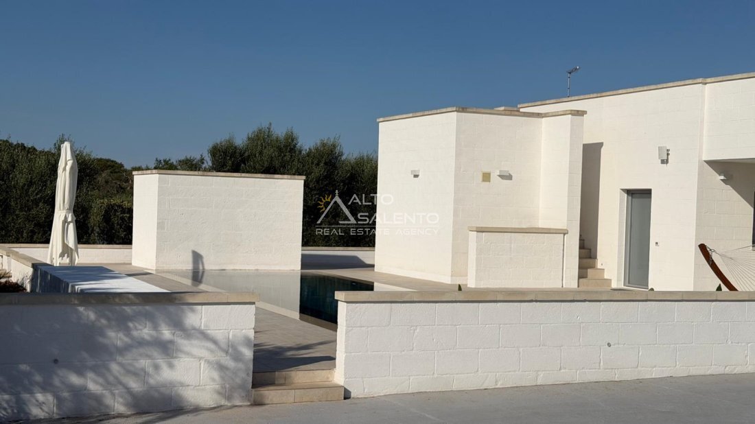 Villa en Ostuni, Apulia, Italia 2 - 18511222