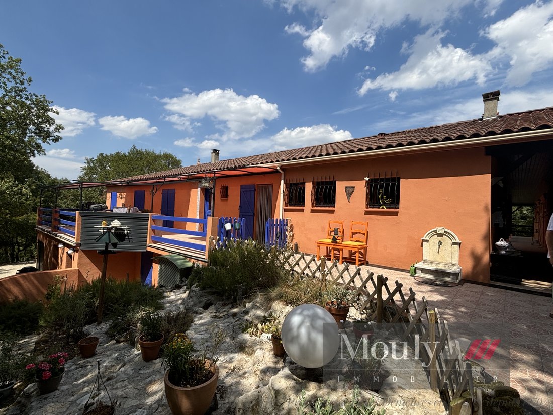 House in Vers, Saint-Géry-Vers, France 2 - 18509184