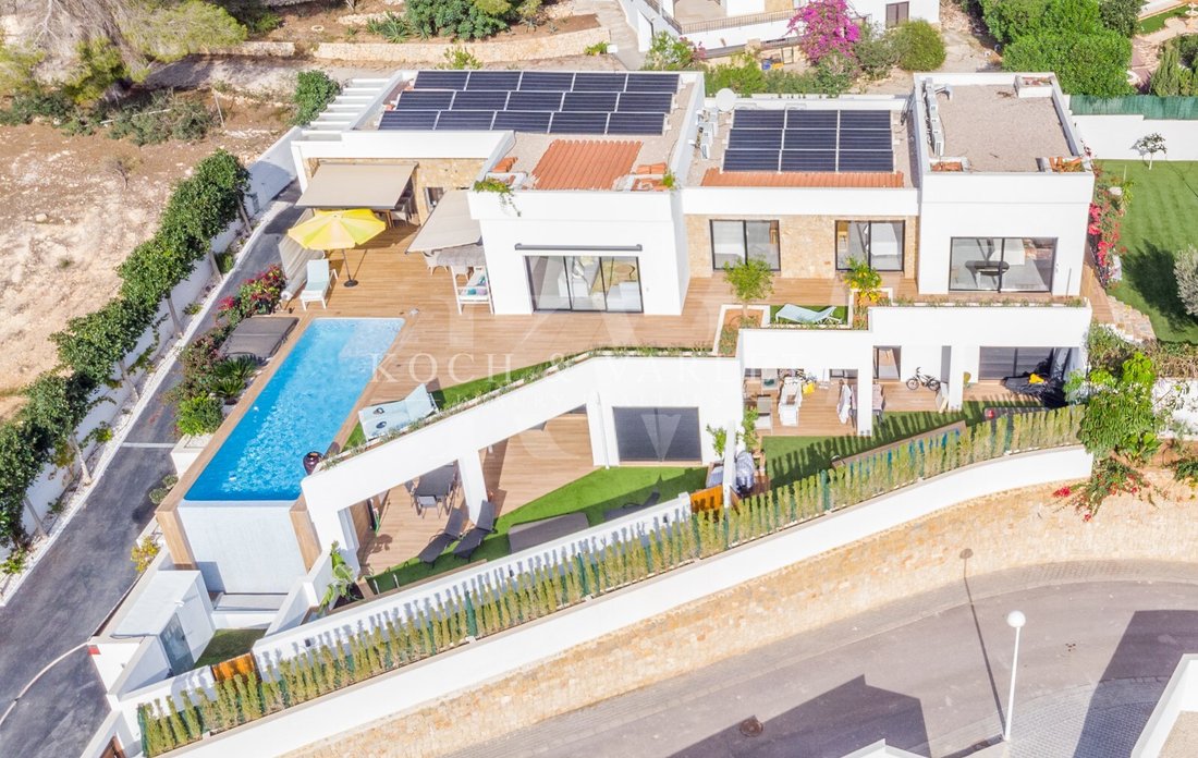 Villa in Moraira, Teulada, Valencian Community 1 - 18516332