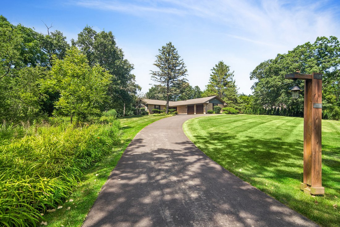 House in Long Grove, Illinois, United States 3 - 18443644
