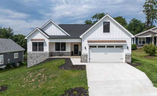 House in Fishersville, Virginia, United States 1