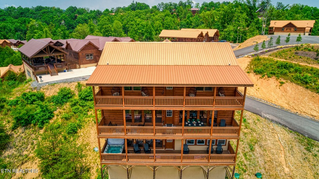 House in Sevierville, Tennessee, United States 4 - 18508697