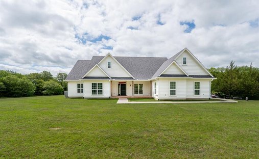Land in Bells, Texas, United States 1