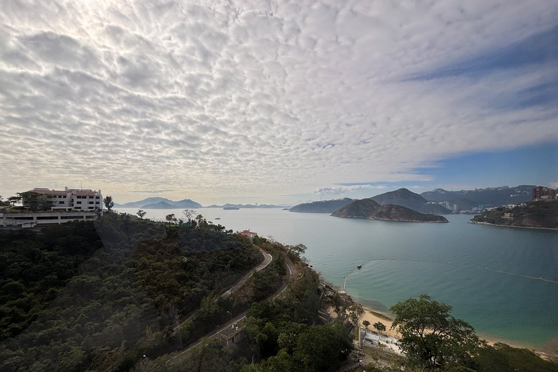 Apartment in Repulse Bay, Hong Kong 1 - 18515854