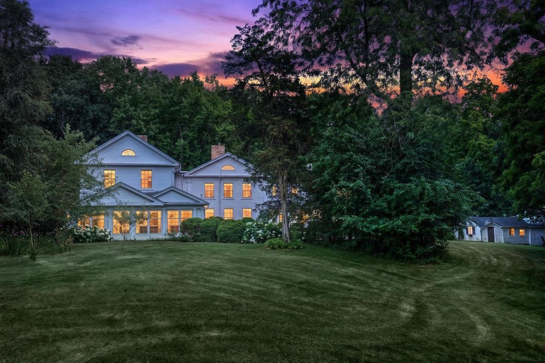 House in Summit, Wisconsin, United States 1 - 18515091