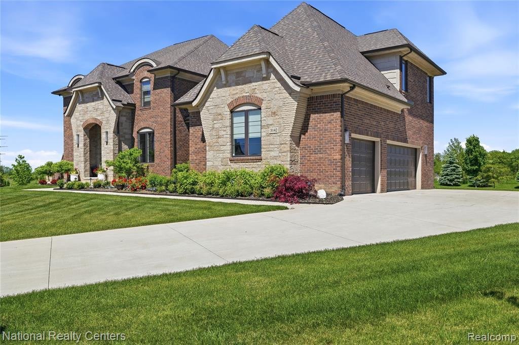 House in Rochester Hills, Michigan, United States 1 - 18398748