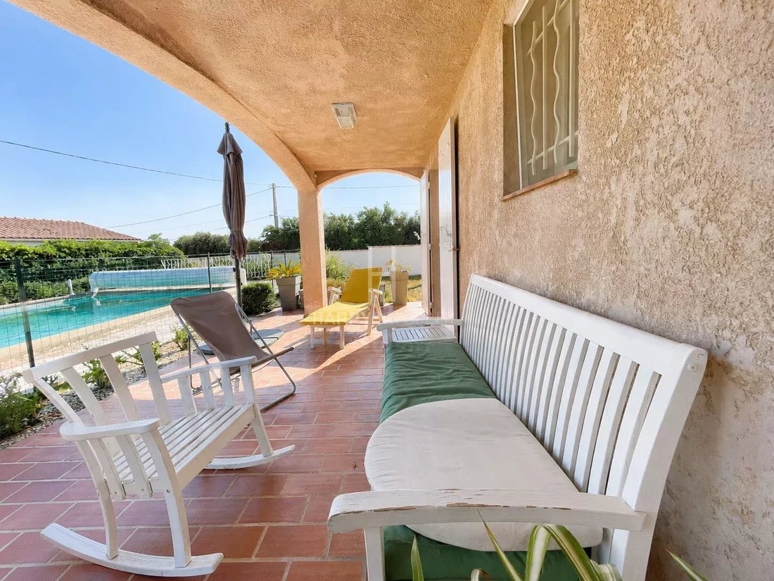 Villa in Aureille, Provence-Alpes-Côte d'Azur, France 4 - 18509806