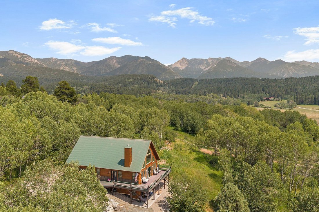 House in Alpine, Wyoming, United States 2 - 18510593