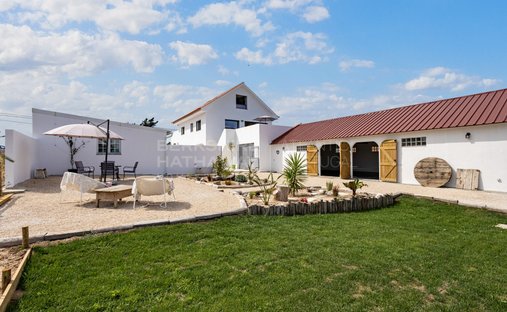 Finca in Santa Maria, Sao Pedro e Sobral da Lagoa, Leiria, Portugal 1