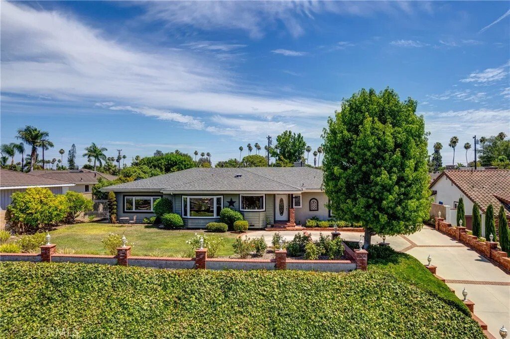 House in Fullerton, California, United States 1 - 18517390