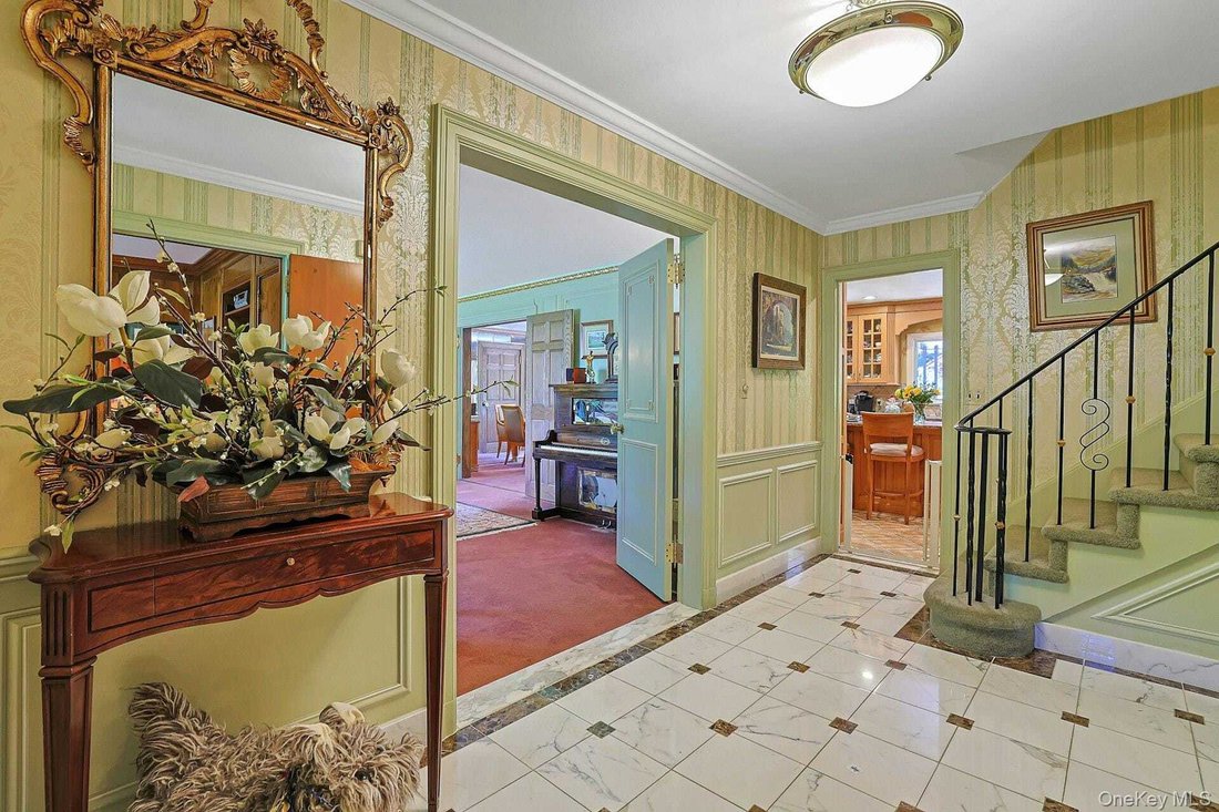 House in Bronxville, New York, United States 3 - 18514463