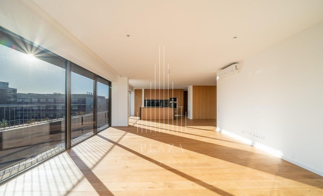 Apartment in Matosinhos e Leca da Palmeira, Porto District, Portugal 2 - 18510198