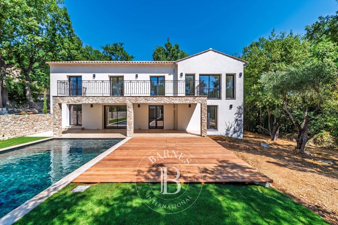 Villa à Châteauneuf-Grasse, Provence-Alpes-Côte d'Azur, France 2 - 18509613