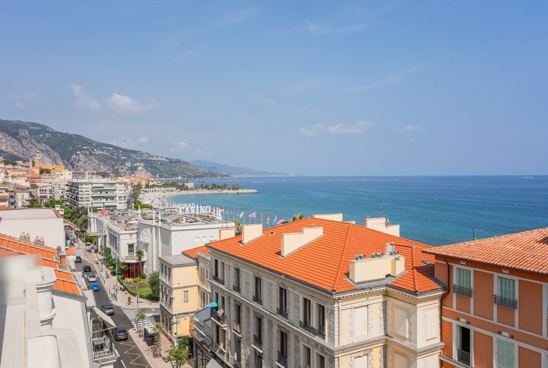 Wohnung in Menton, Provence-Alpes-Côte d'Azur, Frankreich 1 - 18513862