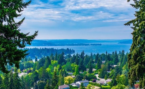House in Bellevue, Washington, United States 1