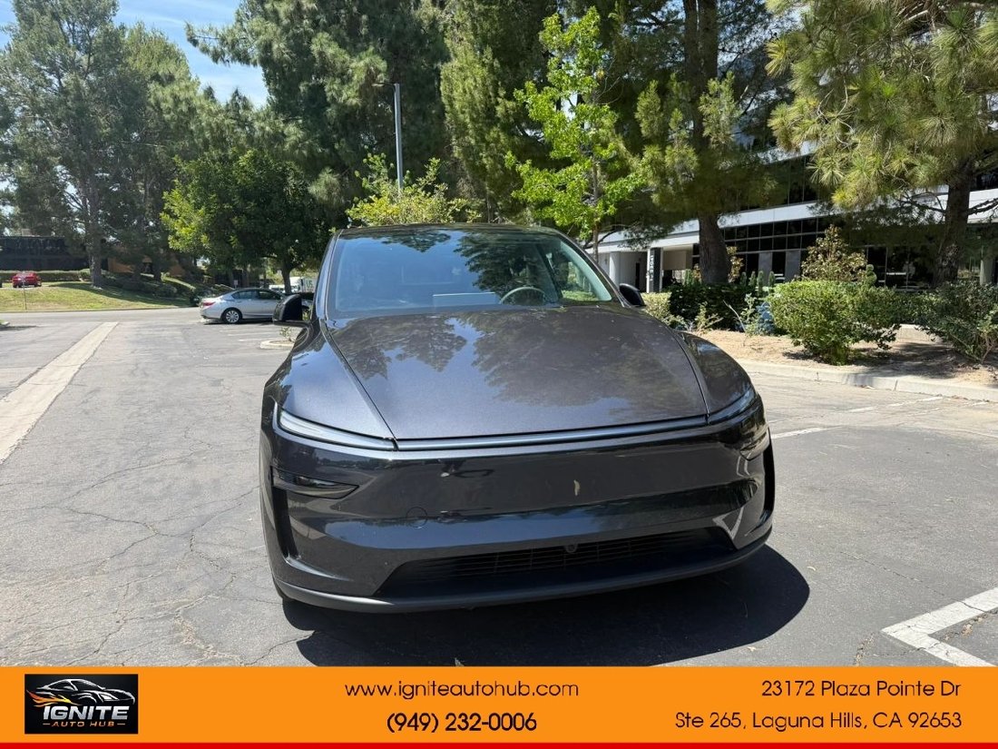 Suv in Laguna Hills, CA, United States 2 - 18517832
