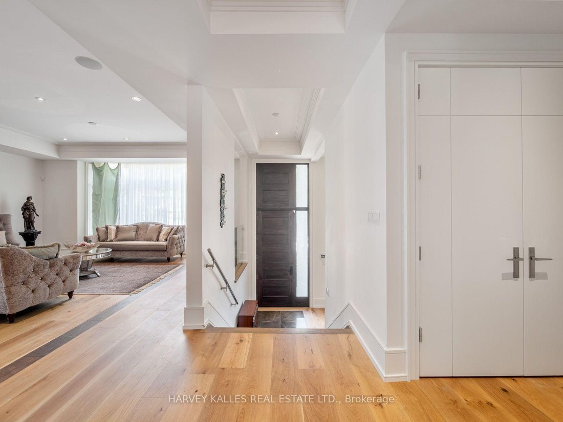 House in Toronto, Ontario, Canada 3 - 18514489