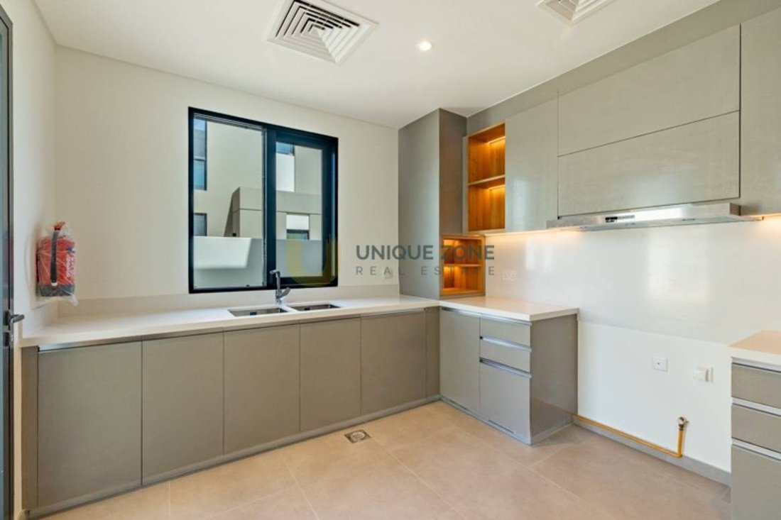 Townhouse in Jebel Ali Village, Dubai, United Arab Emirates 4 - 18509293