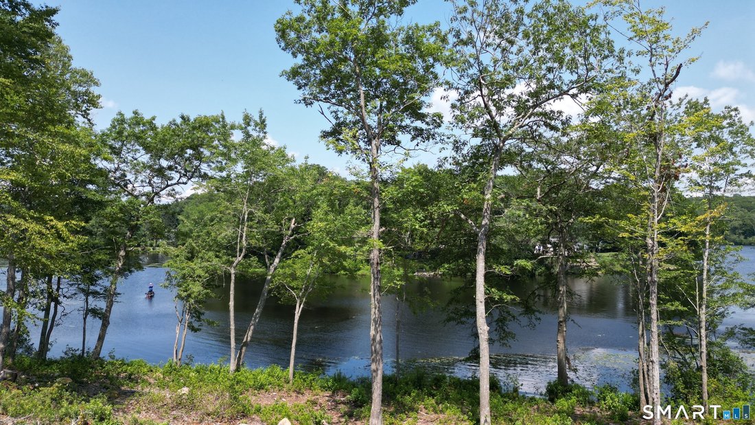 House in East Lyme, Connecticut, United States 2 - 18509412