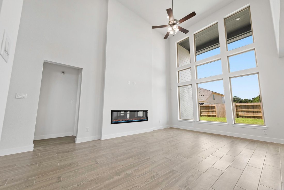 House in Tomball, Texas, United States 4 - 17560365