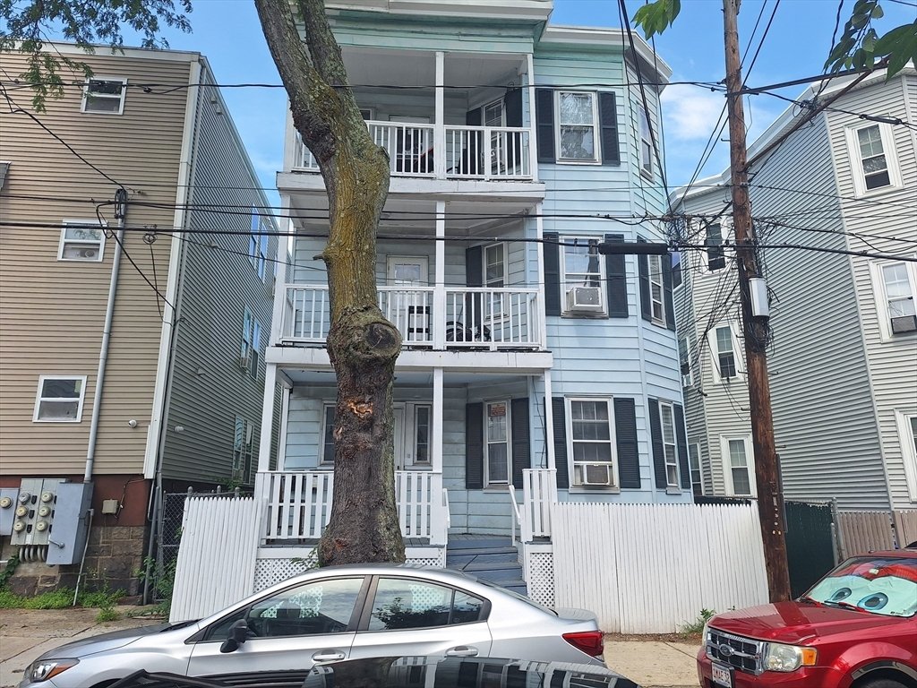 House in Chelsea, Massachusetts, United States 1 - 18515571