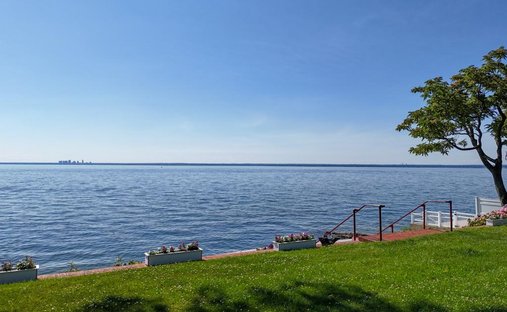 House in Glen Cove, New York, United States 1