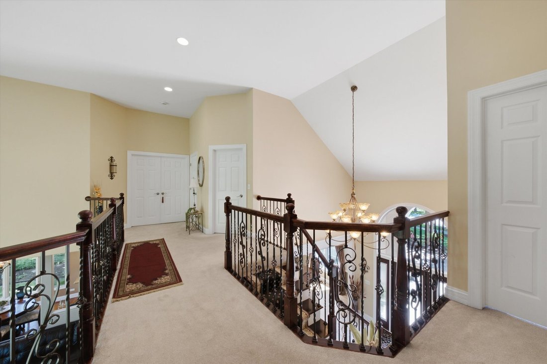 House in Aurora, Illinois, United States 5 - 18515299
