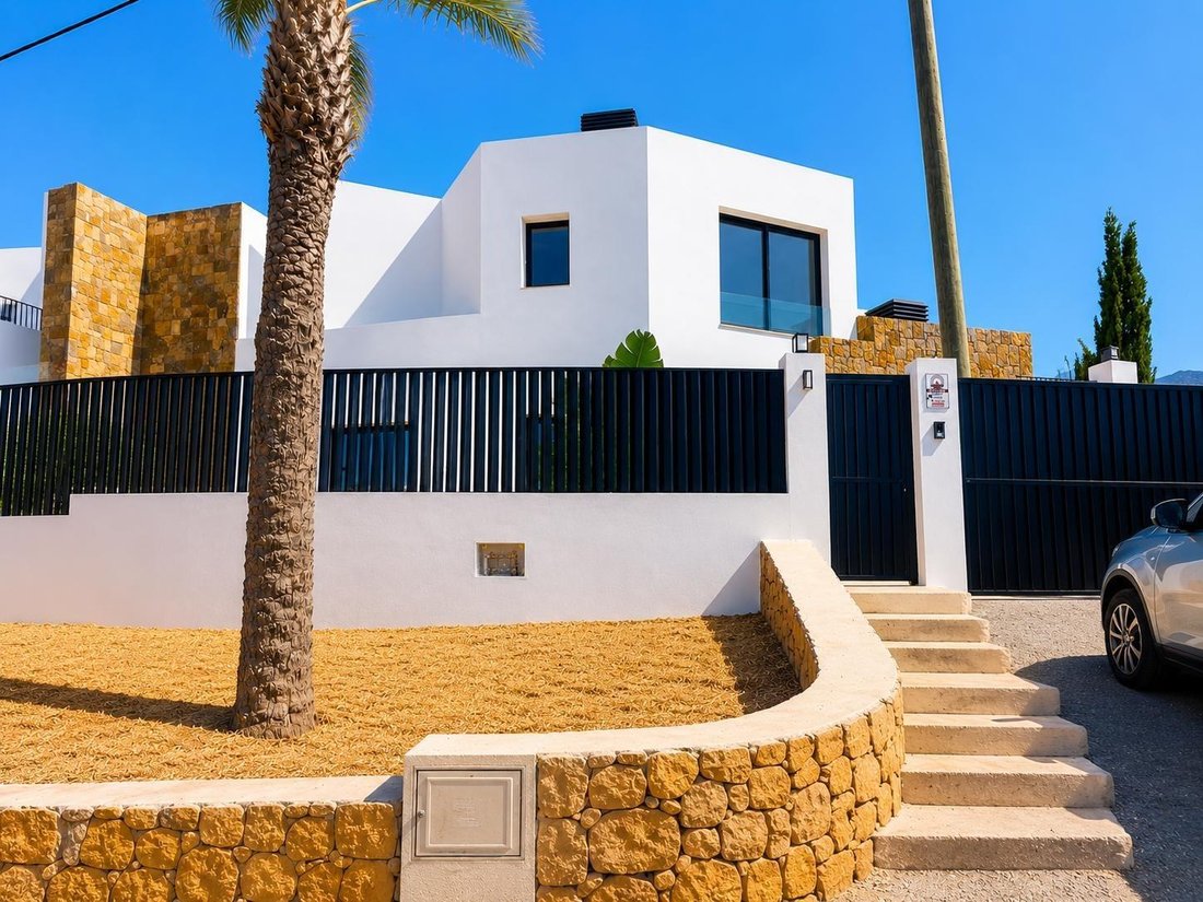 Chalet in l'Alfas del Pi, Valencian Community, Spain 4 - 18508599