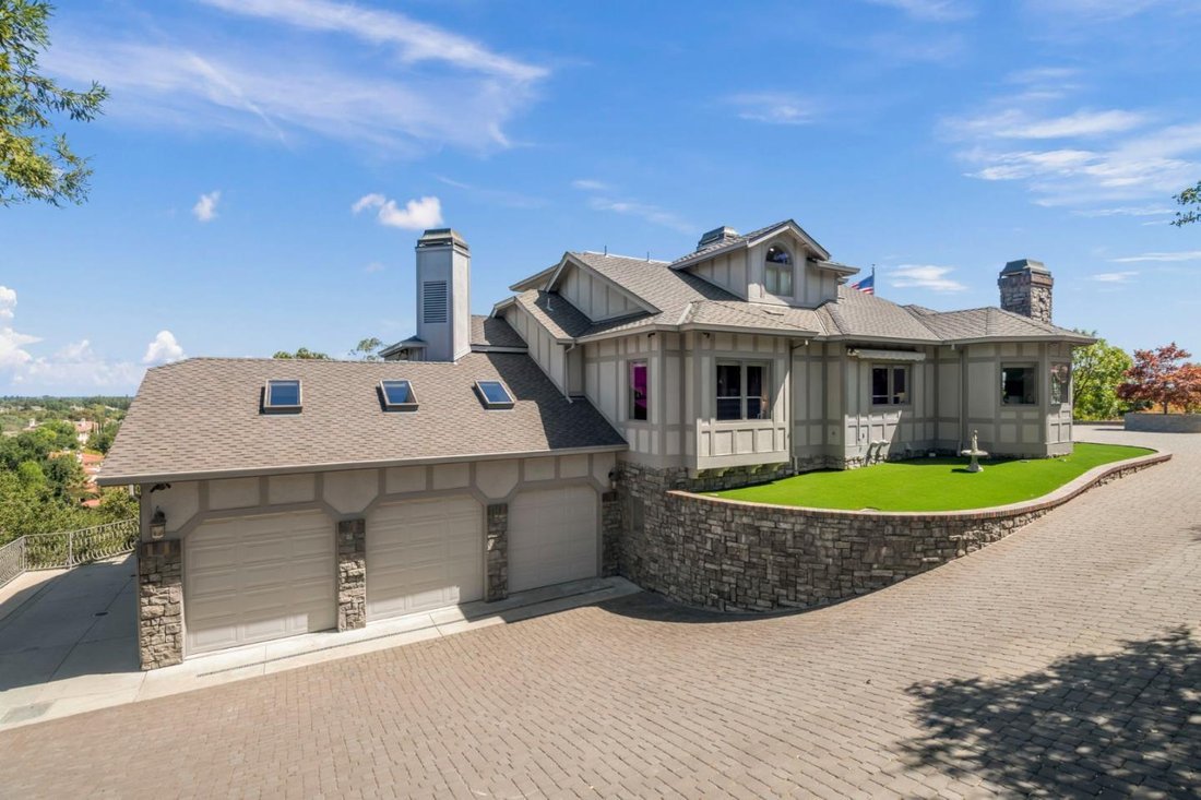 House in Saratoga, California, United States 5 - 18515224