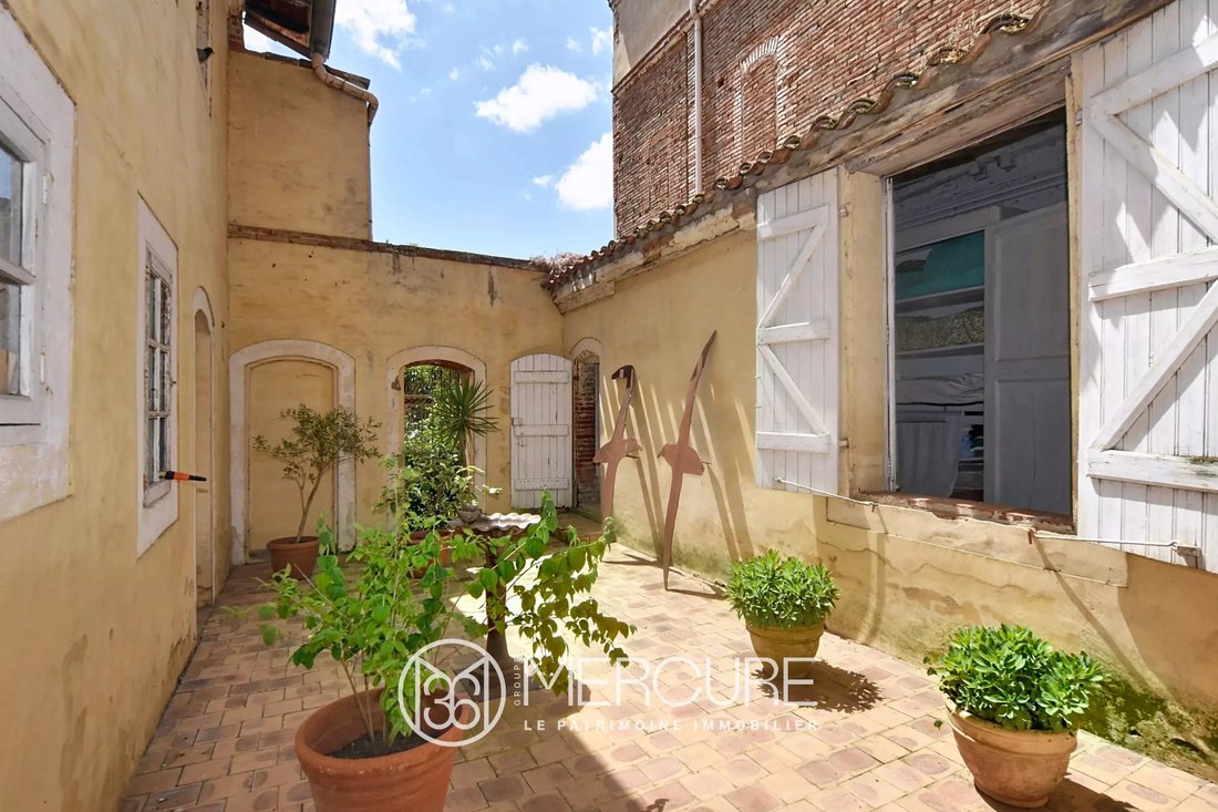 Townhouse in Dieupentale, Occitania, France 1 - 14615957