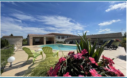 House in Puechoursi, Occitania, France 1