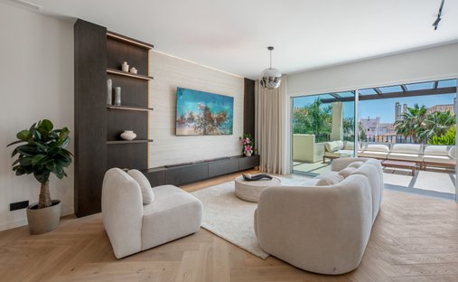 Penthouse in Marbella, Andalusia, Spain 1