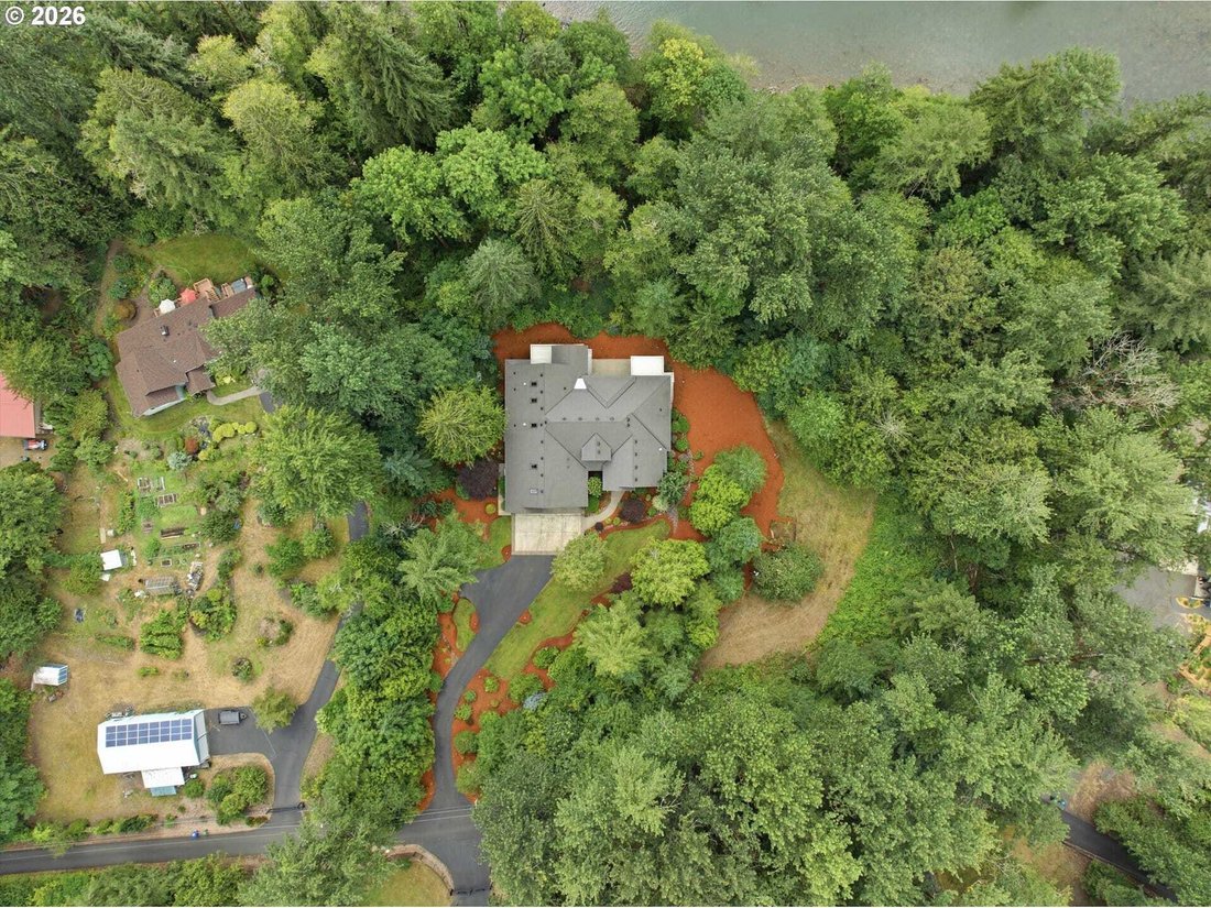 House in Sandy, Oregon, United States 4 - 18511202