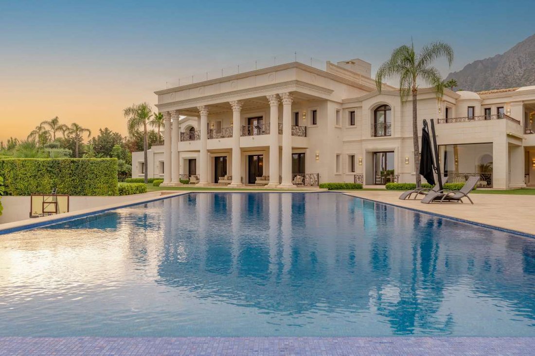 Villa in Sierra Blanca, Marbella, Spain 2 - 18508333