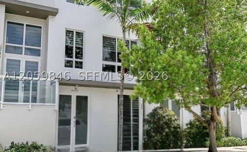 Townhouse in Doral, Florida, United States 1